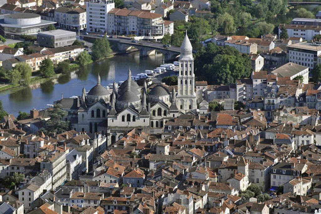 فندق Vvf Perigord Sorges-En-Perigord المظهر الخارجي الصورة