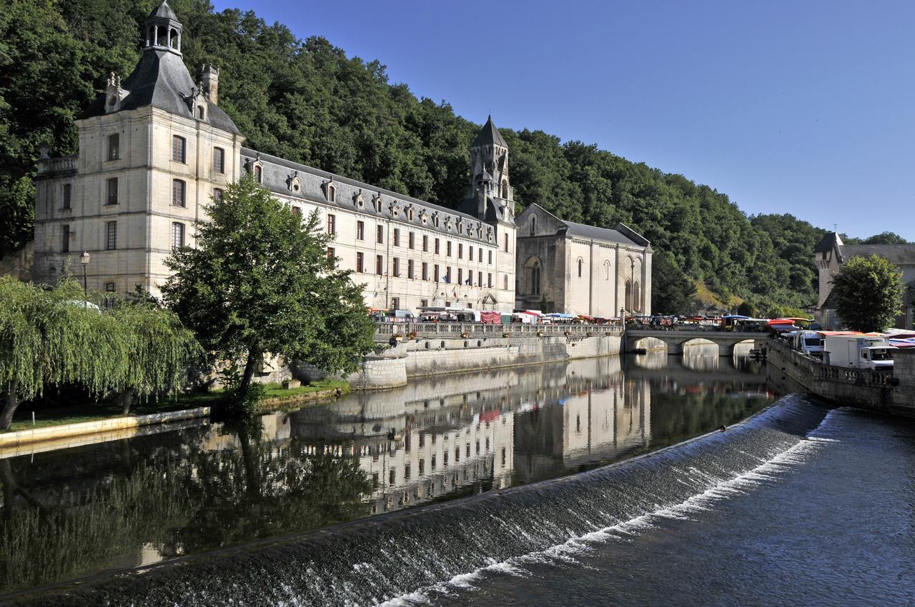 فندق Vvf Perigord Sorges-En-Perigord المظهر الخارجي الصورة